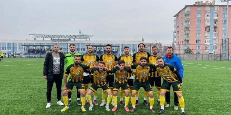 KULU BELEDİYESPOR’UN ZİRVE İNADI