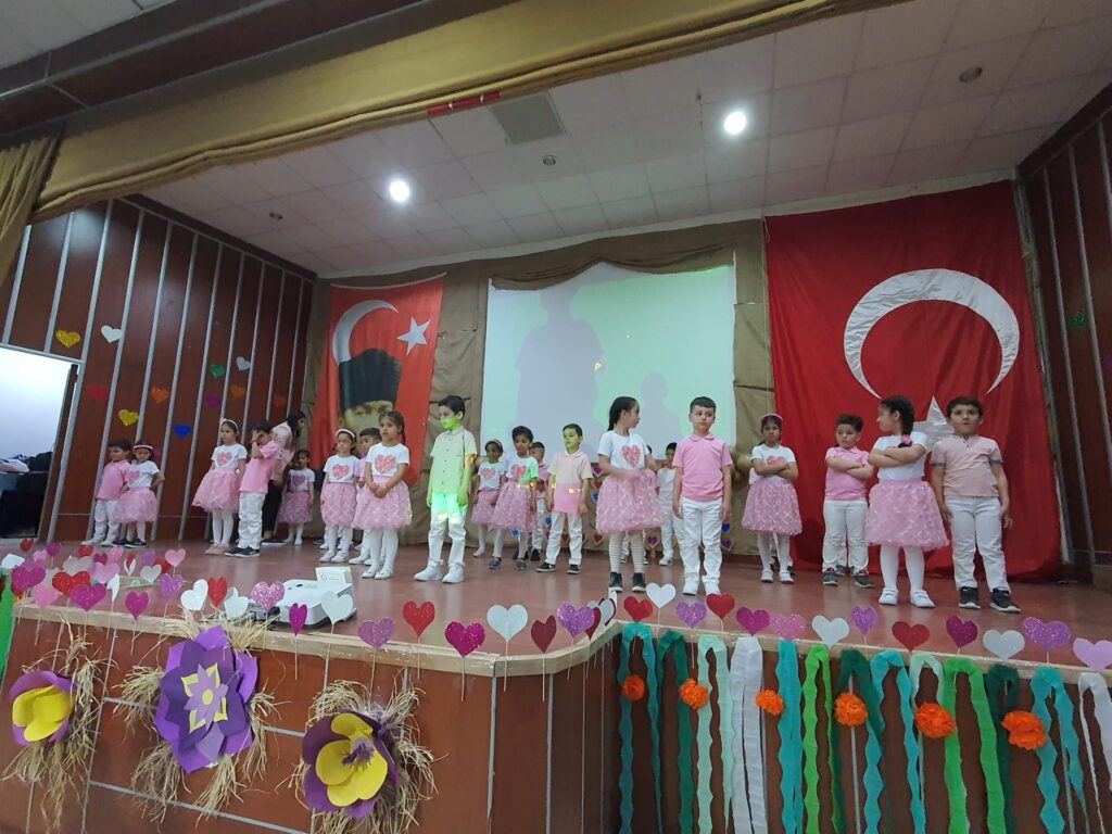Cihanbeyli de Miniklerin Gösterisi Beğeni topladı
